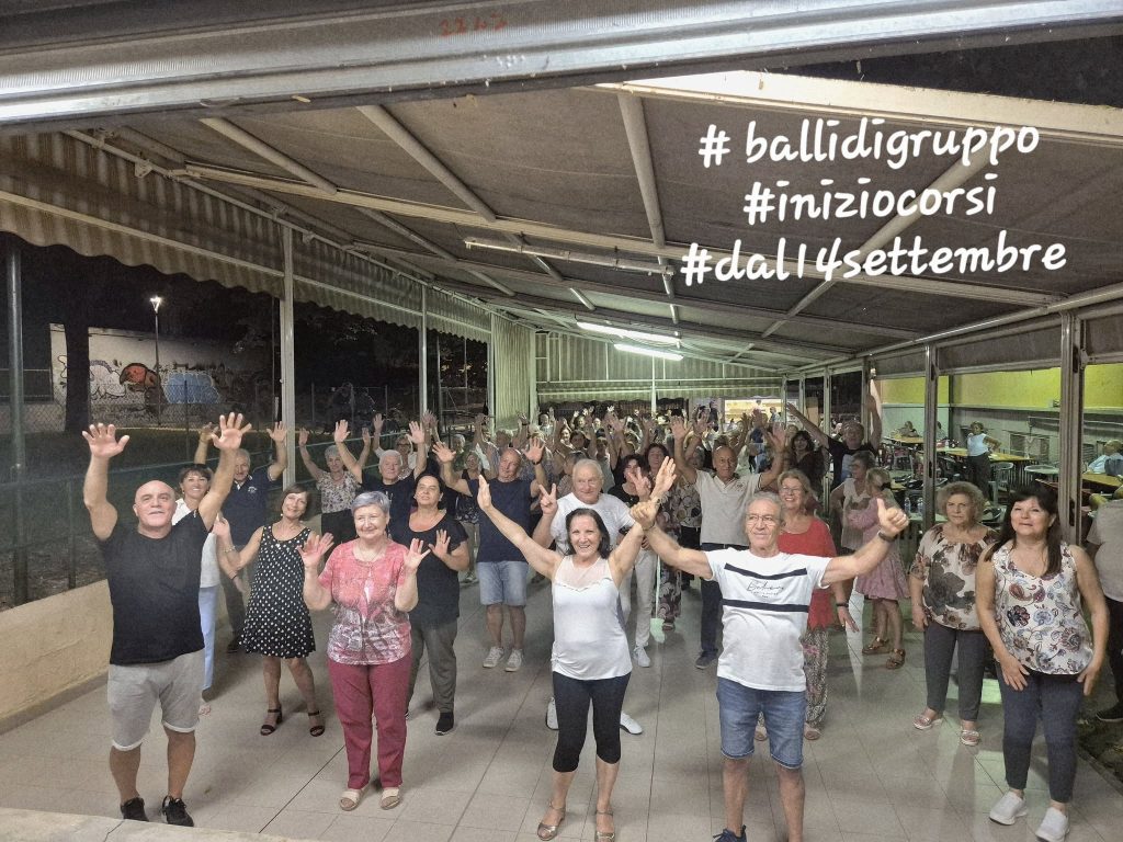 Balli di gruppo con Monica